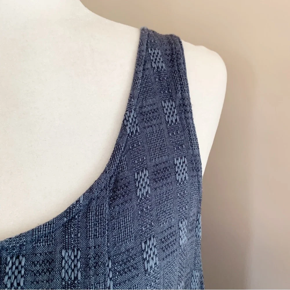 SOLD!  Madewell Blue Button Front Linen Blend Sleeveless Top Pockets Medium - Picture 2 of 10